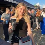 scarlett willis <3 - @scarlett.willis - Instagram