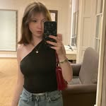Scarlett Wright - @s_wright_06 - Instagram