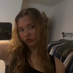 Scarlett Johnson - Facebook
