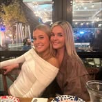 Scarlett Johnson - Facebook