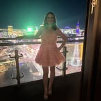 Scarlett Johnson - Facebook