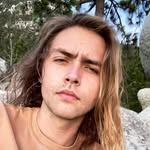 Schuyler Davis - @kingskyboy - Instagram