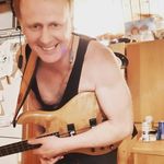 Peter Scott - @scottbassguitars.ps - Instagram