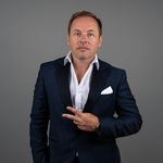 Scott Keller - @scott_connects_dubai - Instagram