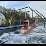 Scott Hales - @scott.hales.37 - Instagram