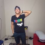 @scott_monteiro - Instagram