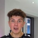 @charliescottsnephew - Instagram