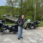 Scotty Bowman - Facebook