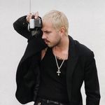 Sean Behr - @tornblackjeans - Instagram