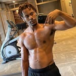 Sean Braxton - @bookin_bitches - Instagram