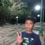 Sean Gideon Ros - Facebook