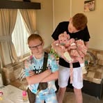 Sean Benjamin Hedges - Facebook
