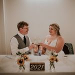 Sean & Holly - @halliwood2021 - Instagram