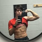 Sean Mulvaney - @stronkfingers.png - Instagram