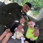 Sean New - Facebook