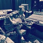 Sean Snook - @seansnookmusic - Instagram