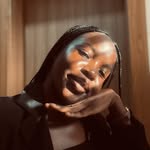 Olushola Tabitha - @tabitha_seengs - Instagram