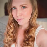 Selena Abbott - @selenaabbott2 - Instagram