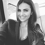 Selena <3 - @selena.becker - Instagram