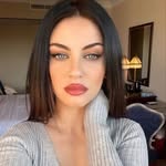 @selena._deangelo - Instagram