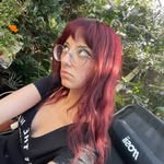 Selena May - @ihatetherich - Instagram