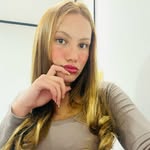 𝒮𝑒𝓁𝑒 - @selenasalinass_ - Instagram