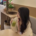 Srey Pich - @selina_channn - Instagram
