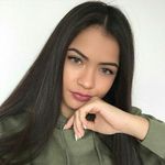 Selina_Mills - @selina_mills - Instagram