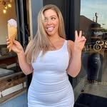 Selina Moore - @moore.selina - Instagram