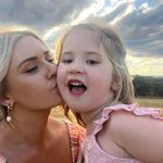 Serena Bailey - @adventures_of_thea - Instagram