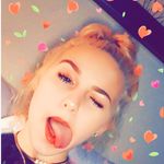 Serena - @serenadecker411 - Instagram