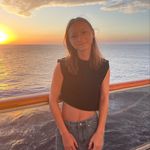 reyla - @sereylayang - Instagram