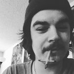 Seth Byrd - @byrdmangloves420 - Instagram