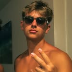 Seth Carson - @lrb._22 - Instagram
