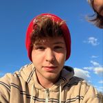 Seth Castro - @seth_castro22 - Instagram