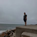 Seth Flores - @aaron._.95 - Instagram