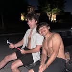 Seth flores - @lntrovertt - Instagram