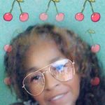 Shaday Flores - @shaday.flores4 - Instagram
