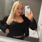 Shana Jacobs - @shana_jcbs - Instagram