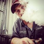 shane elder - @thatgingervaper - Instagram