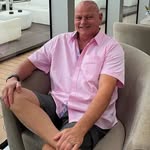 Shane Robbins - @nevertrustaskinnychefshane - Instagram