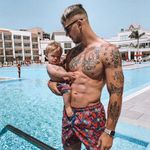@_shaneweiss_ - Instagram
