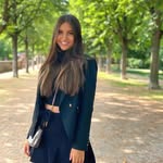 Shania Leon - @shenea123fur - Instagram