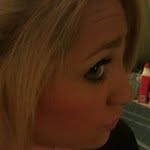 Shannon Apple - @friedinua - Instagram