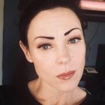 Shannon Chadwick - @queenofthcrops - Instagram