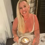 Shannon Lambert - @shannon_dewolf - Instagram