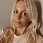 Shannon Grass - @peekaboo_nails_with_shannon - Instagram