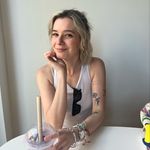 Shannon Hawkins - @shannon_hawkins15 - Instagram