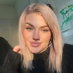 Shannon Johns - @redpixie_98 - Instagram