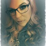 Shannon MacKay - @nailinshanity - Instagram